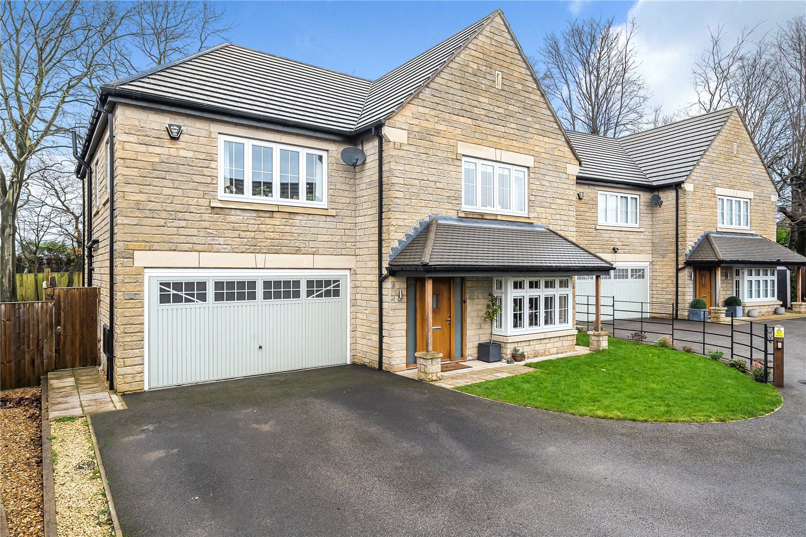 Property Image 0