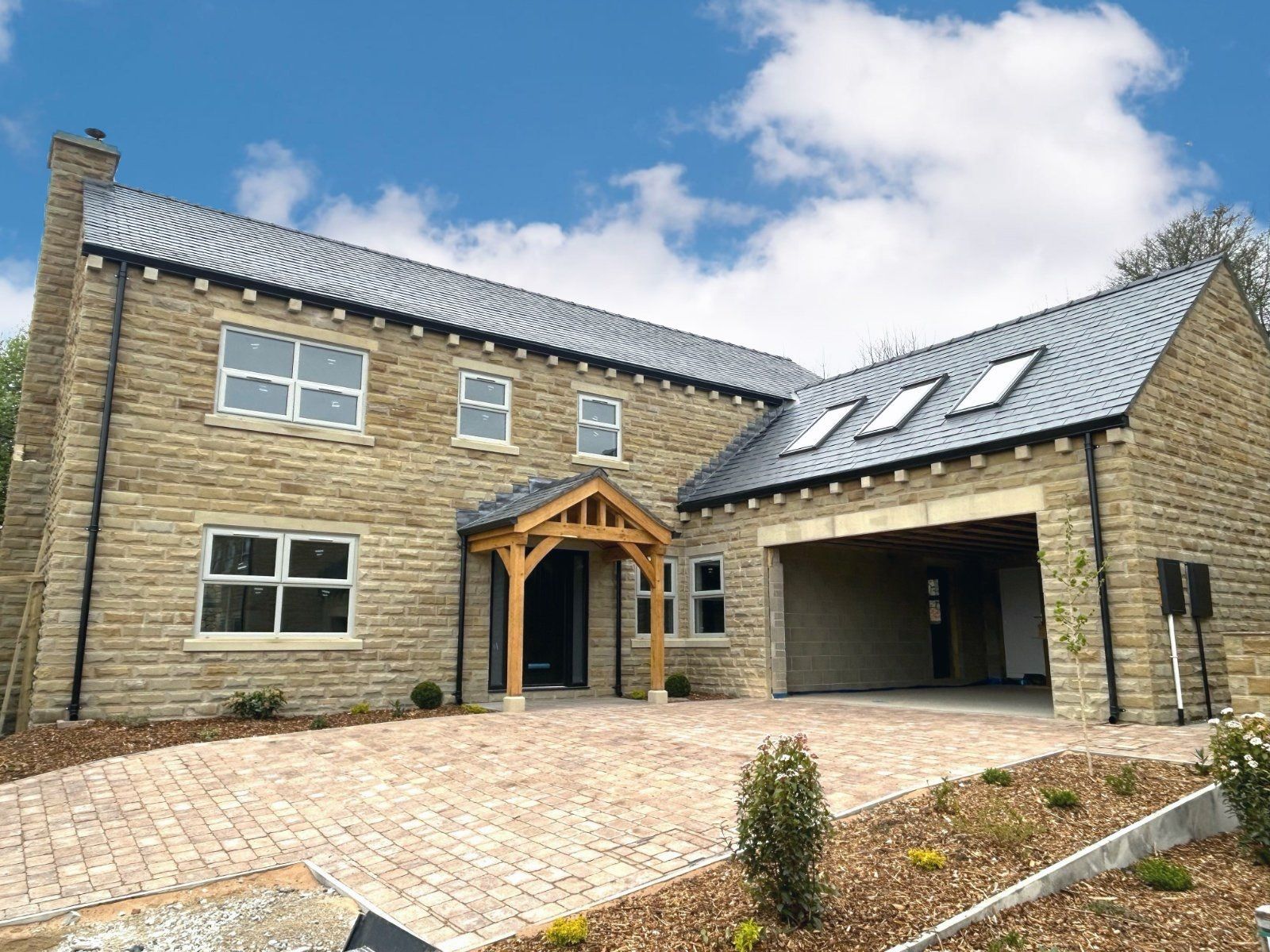 Property Image 0