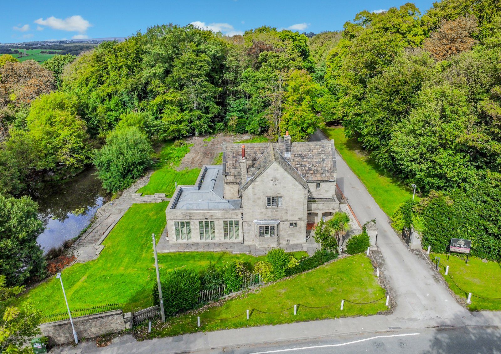 Property Image 0