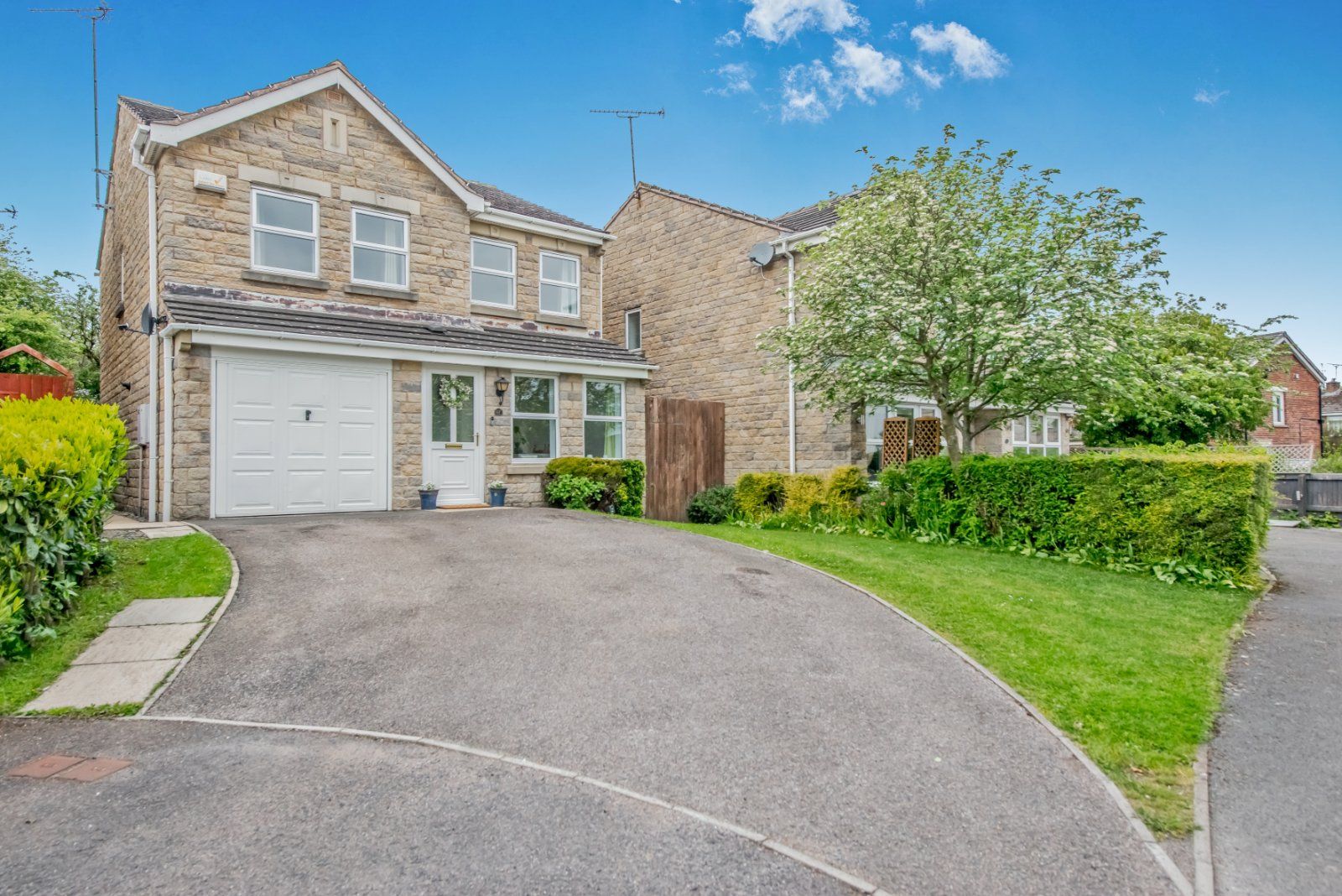 Property Image 0