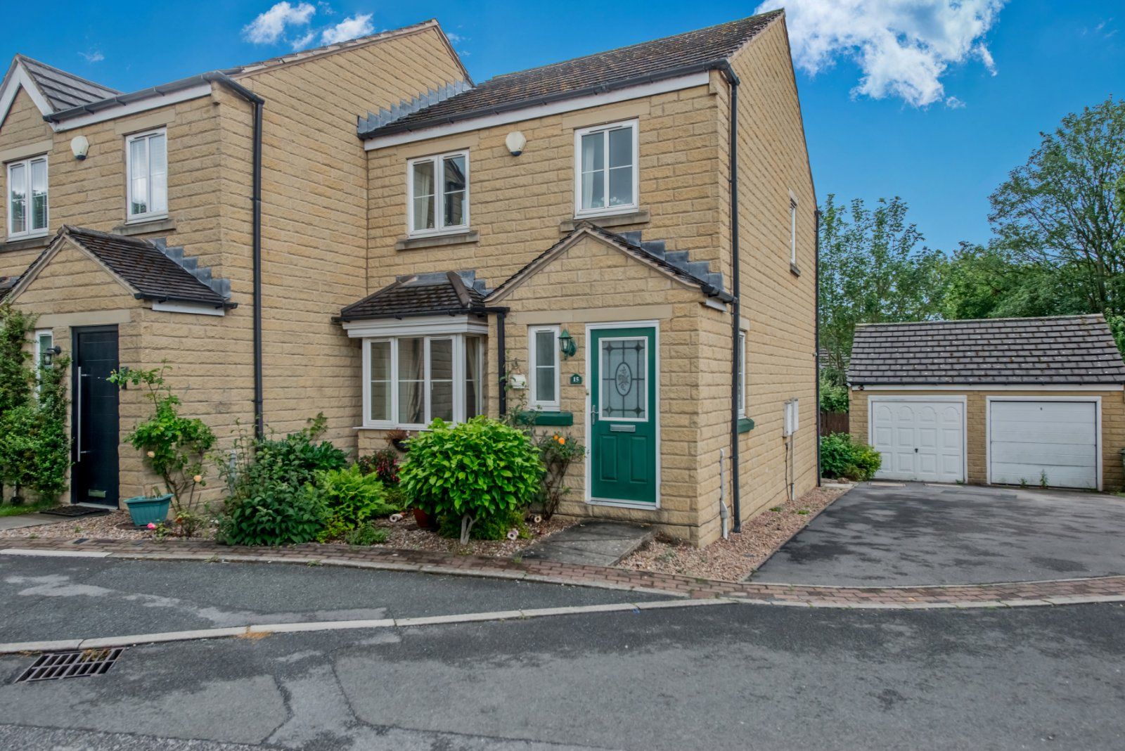 Property Image 0