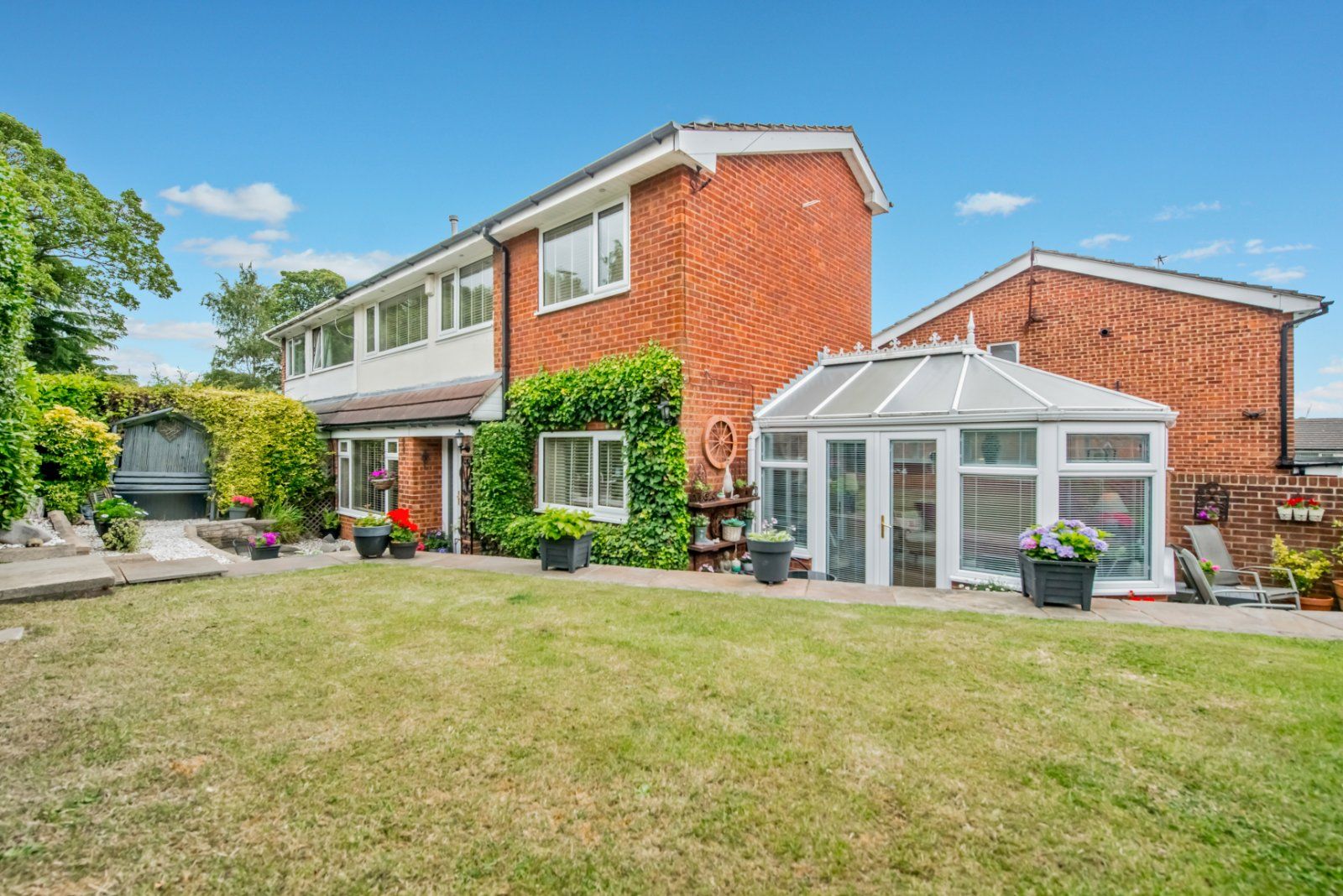 Property Image 0