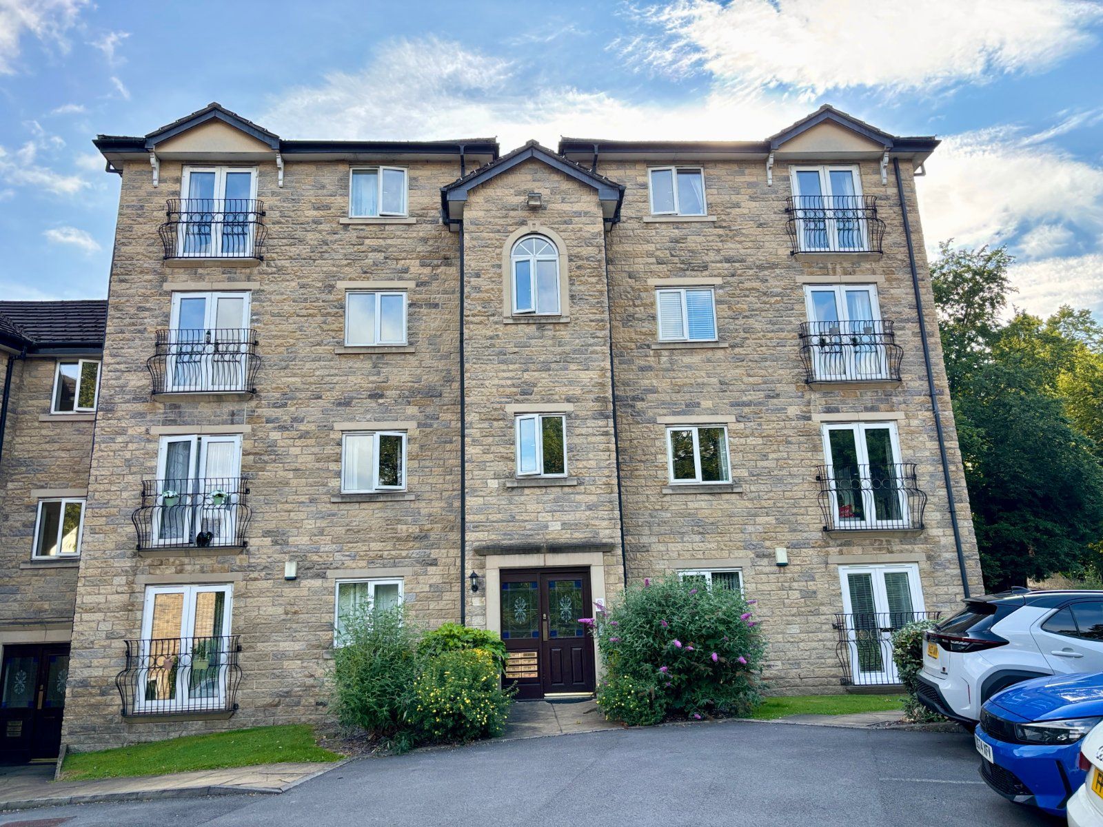 Property Image 0