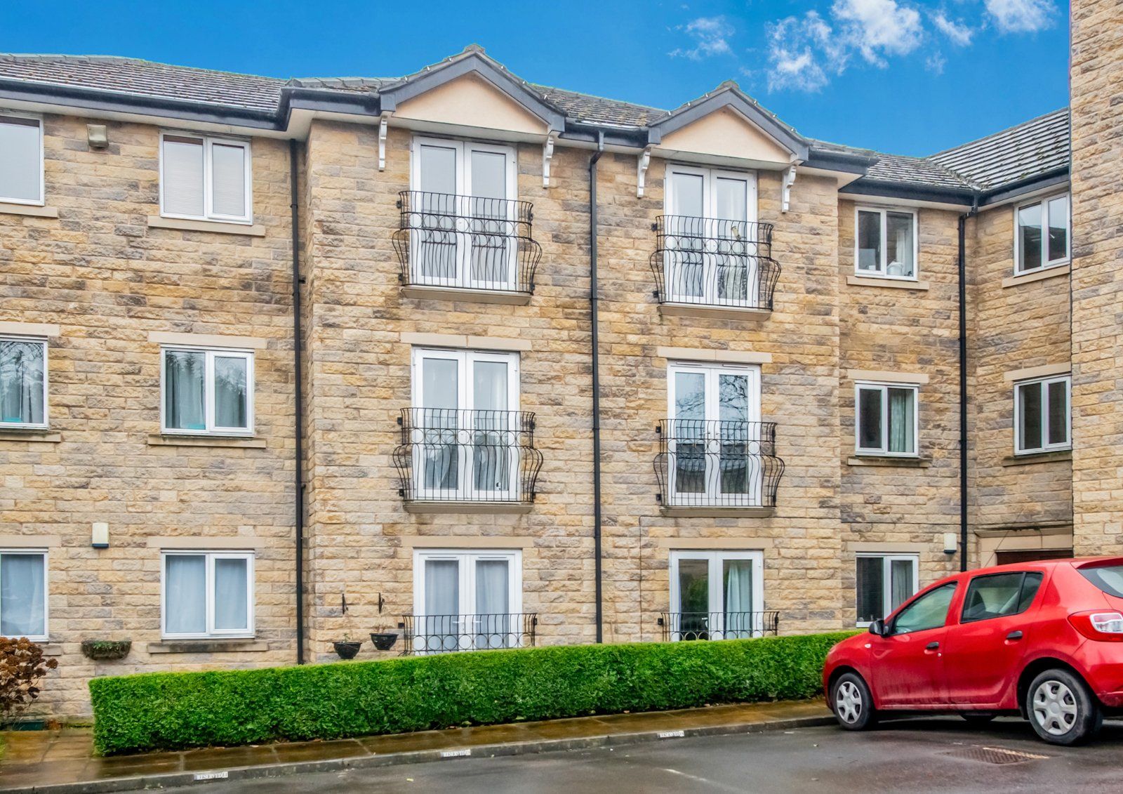 Property Image 0