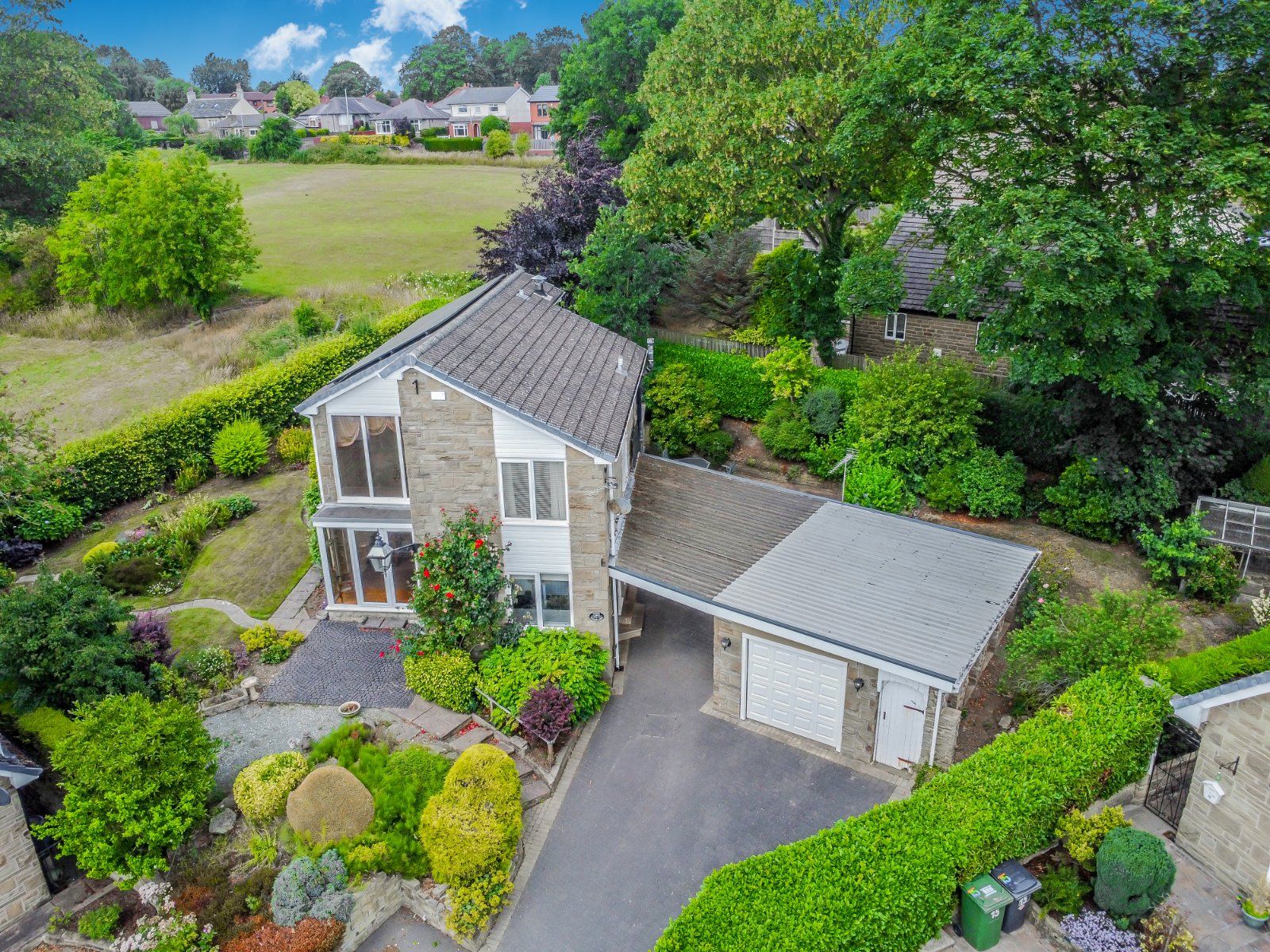 Property Image 0