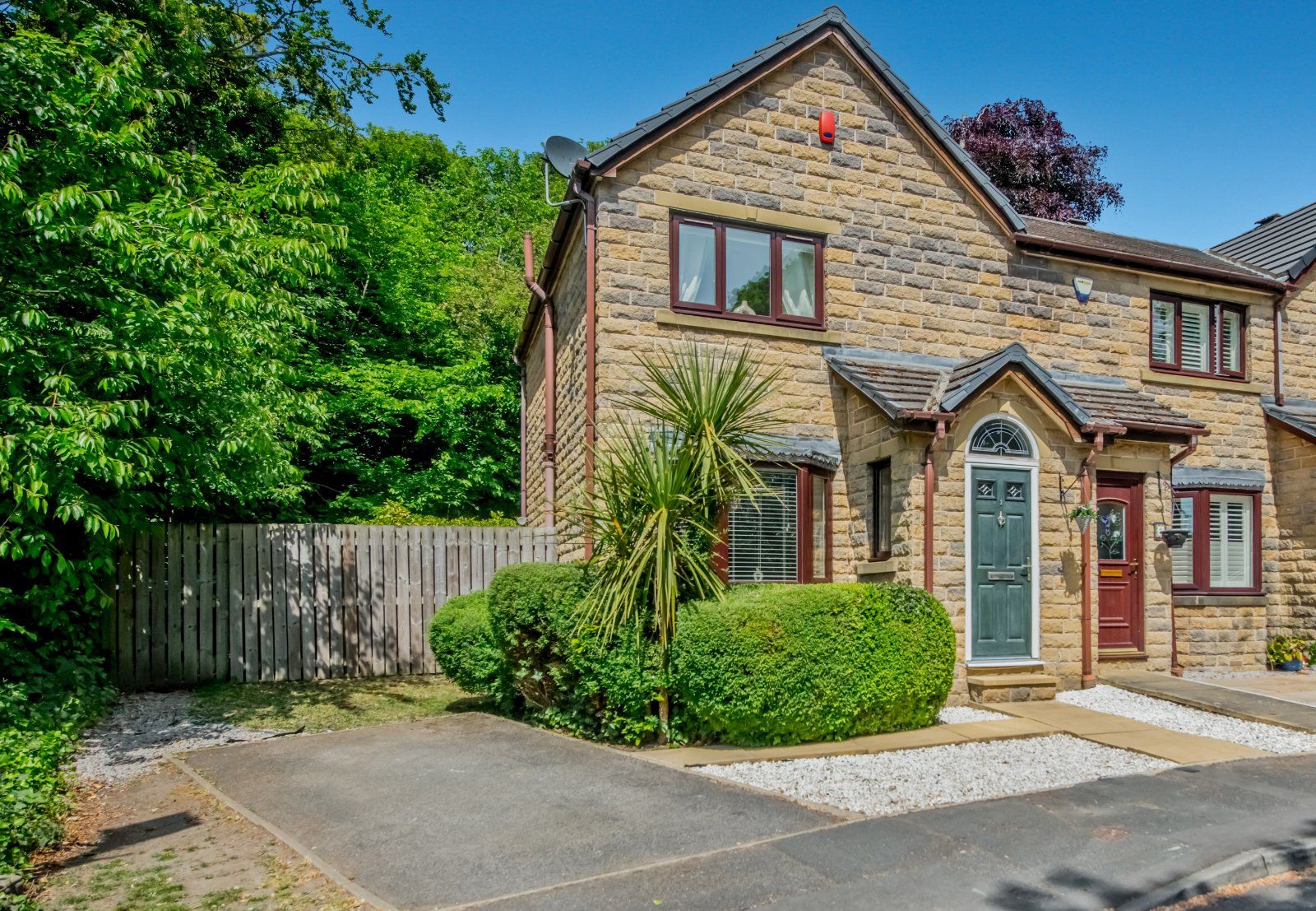 Property Image 0