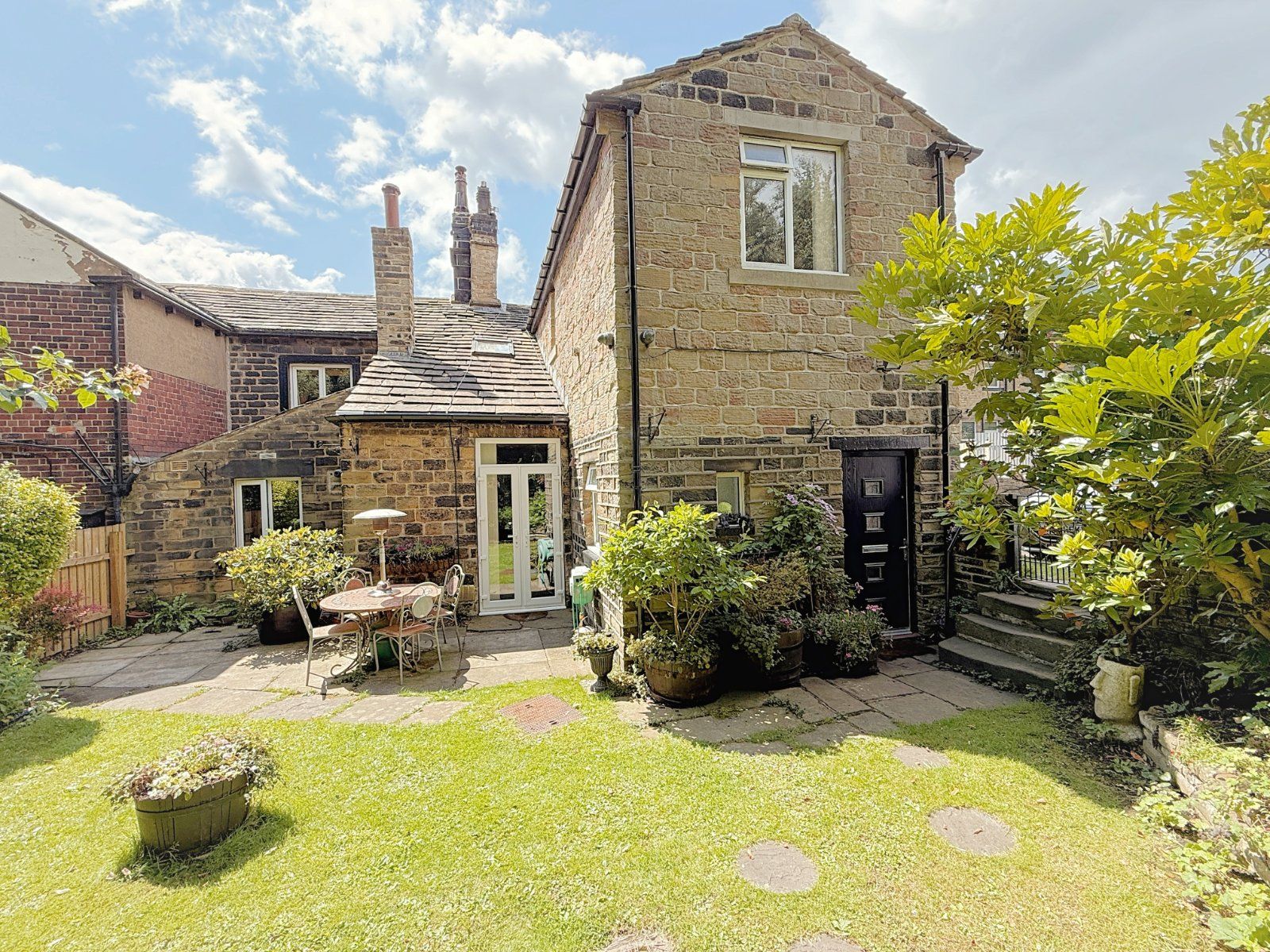 Property Image 0