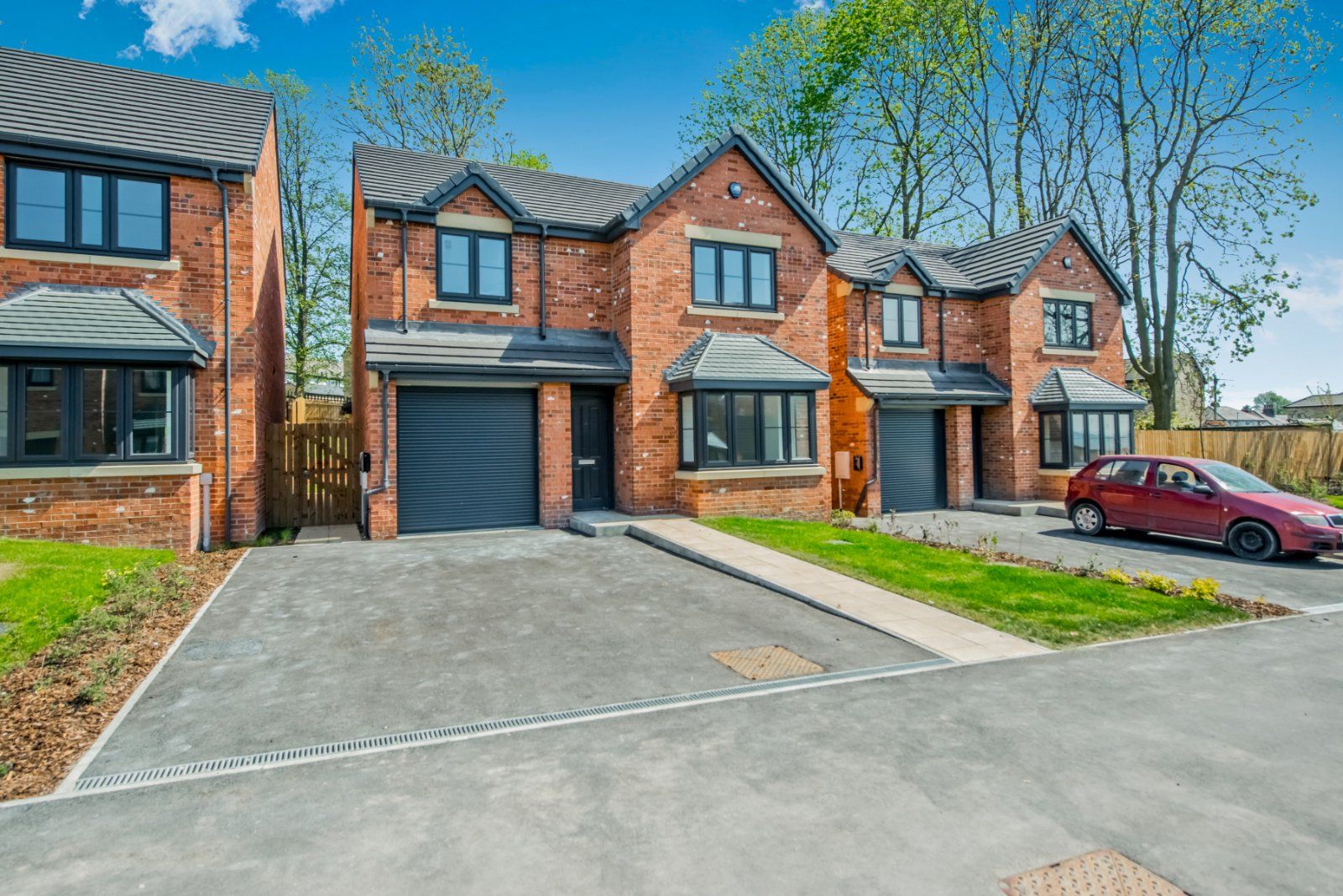 Property Image 0