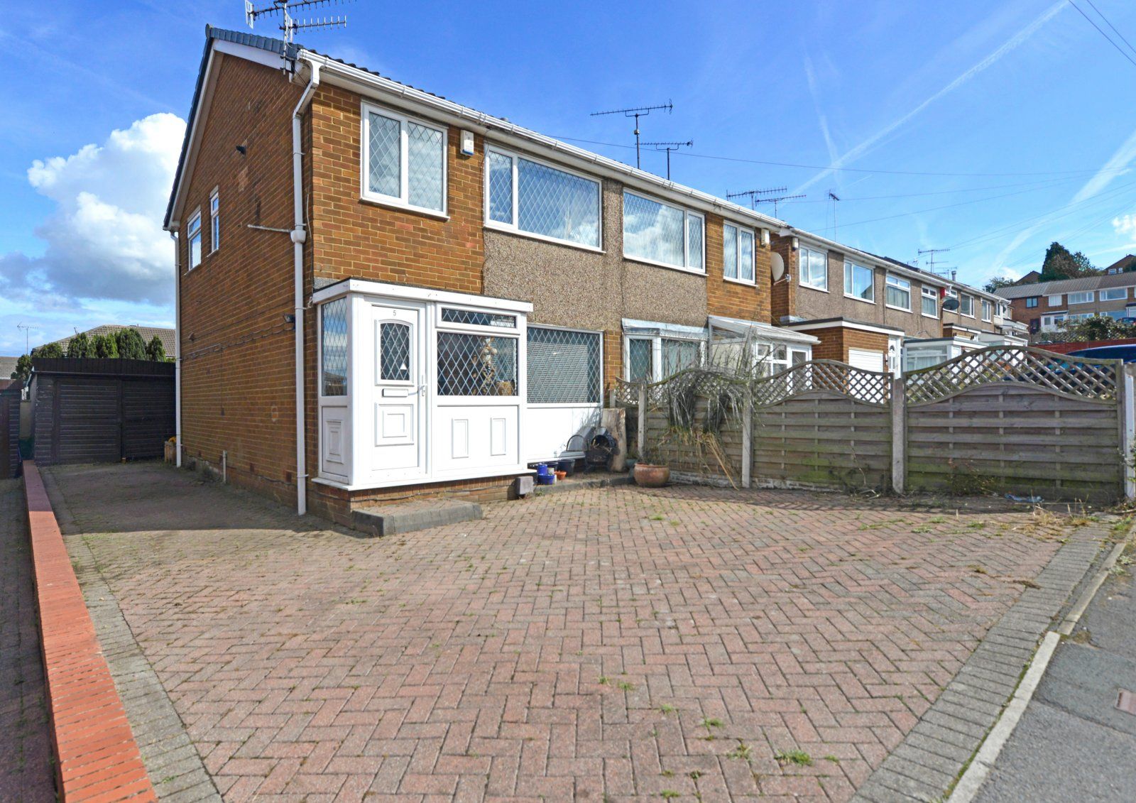 Property Image 0