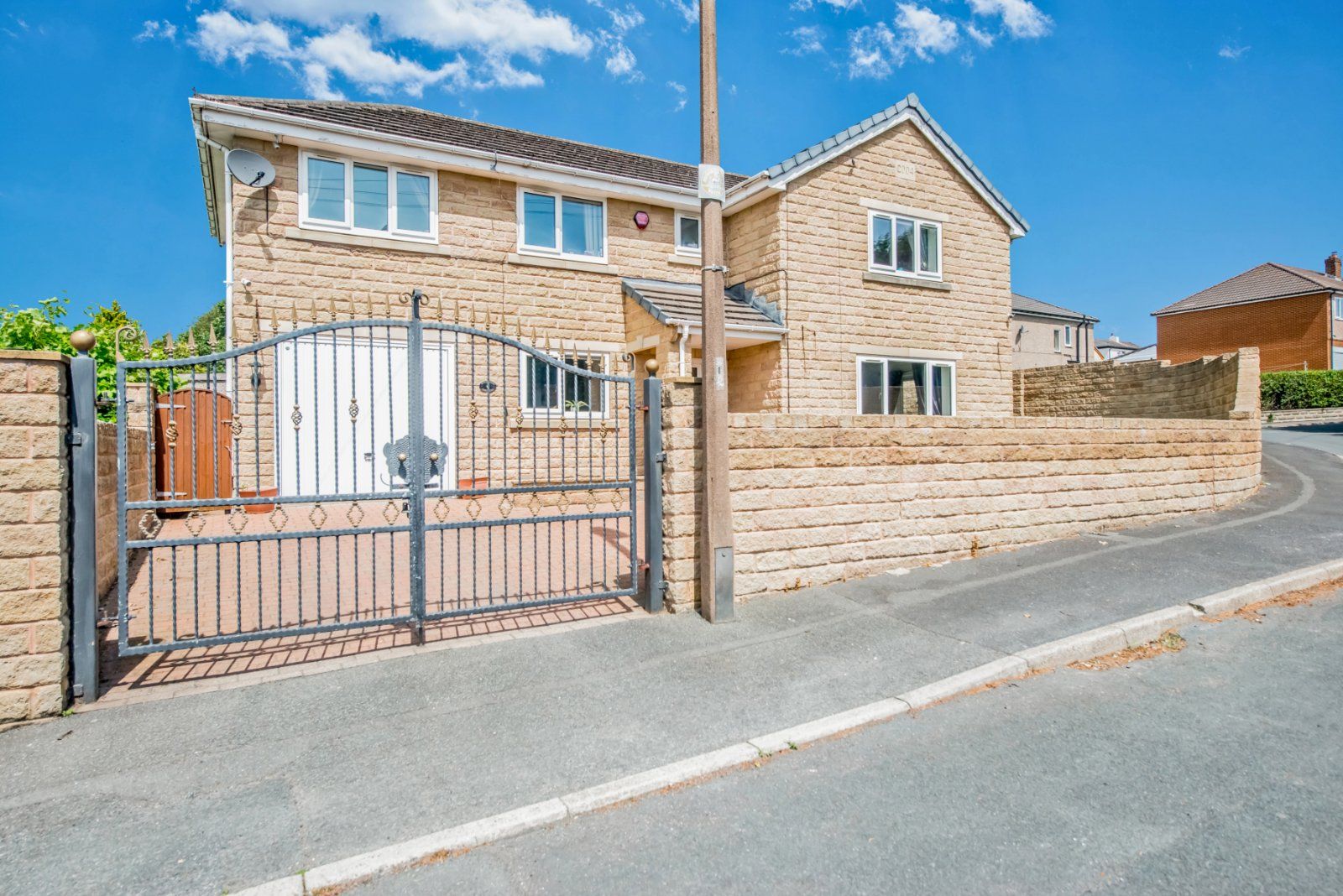 Property Image 0