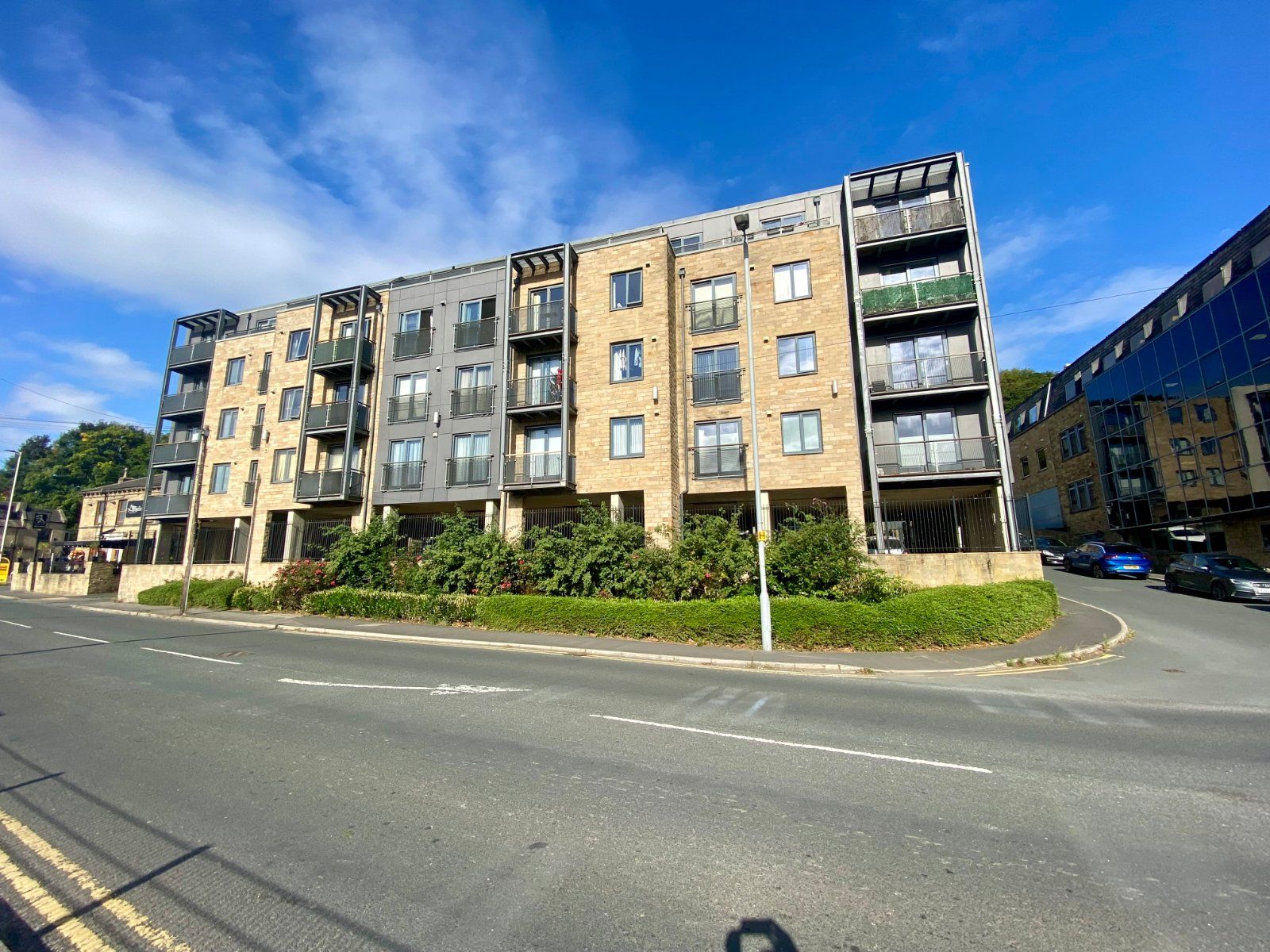 Property Image 0
