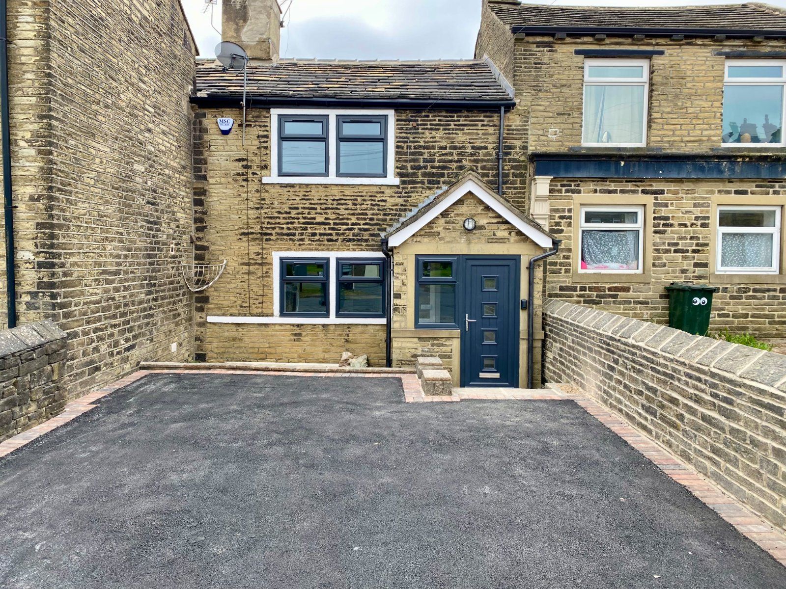 Property Image 0