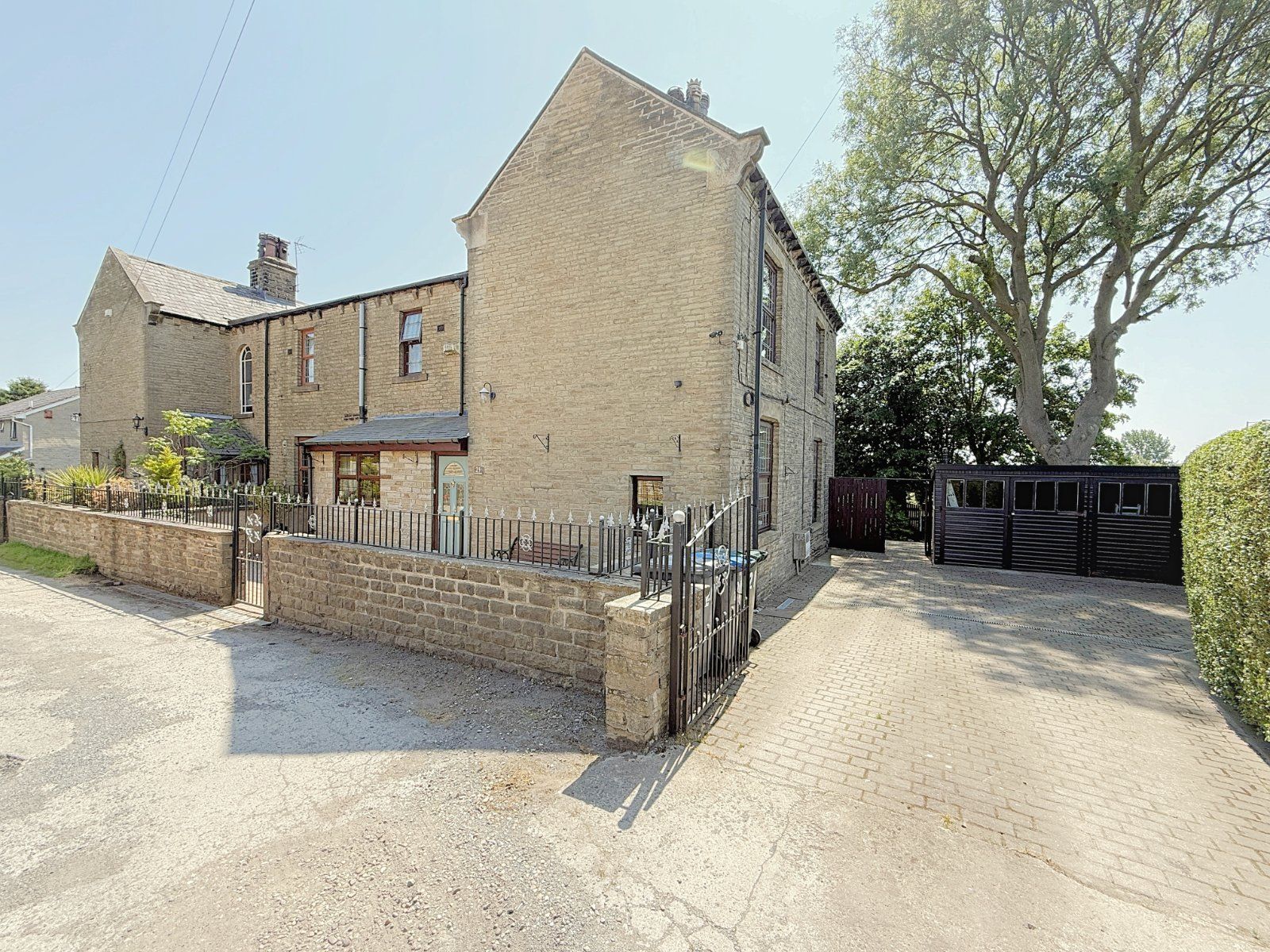 Property Image 0