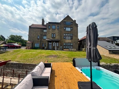 Property Image 0
